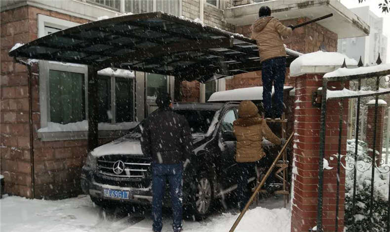 預(yù)約至尊卡爾上門(mén)清除積雪流程是什么？