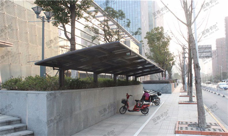 自行車棚類型有哪些？為何耐力板自行車棚更受歡迎？