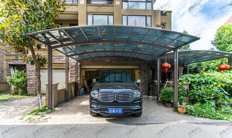 別看這套鋁合金車棚圖片大全！會被美翻的！鋁合金車棚廠家傾情奉獻(xiàn)
